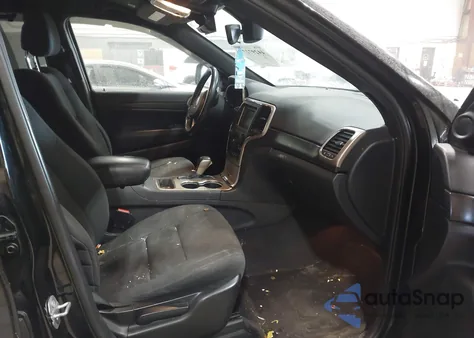 2017 Jeep Grand Cherokee Laredo 4X4 z USA, uszkodzony, nr VIN 1C4RJFAG1HC954690